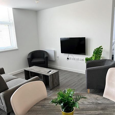 Ascot House Apartments بيتربرو المظهر الخارجي الصورة